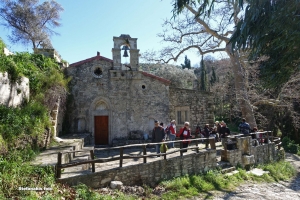 Ναός Αγίου Χαραλάμπους στην Παλιάμα