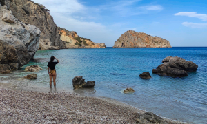 Vryonissi beach at Kalo Chorio