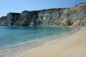 Hiliaderfia beach at Koufonissi