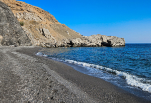 Krygia Vlychada beach